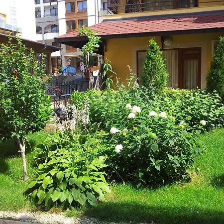 Kremena Sveti Vlas